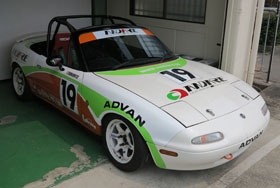 中古レース車両お探し・レース車両委託販売などいたします。